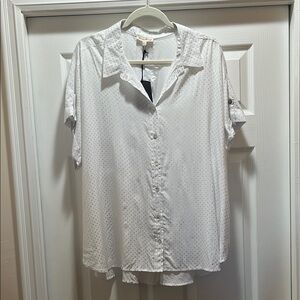 Jane and Delancey short sleeve button down blouse. White with tiny silver stars